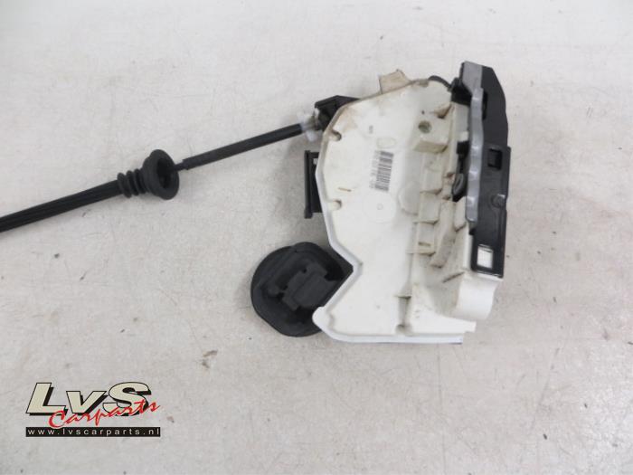 Volkswagen Golf Rear door mechanism 4-door, right