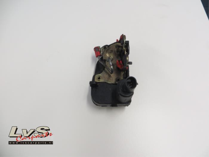 Jeep Grand Cherokee Serrure portière mécanique 4portes arrière droite