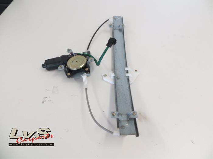 Chevrolet Nubira Rear door window mechanism 4-door, right