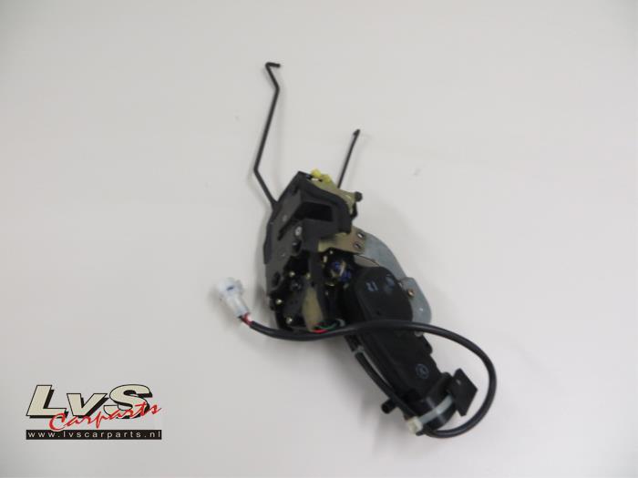 Suzuki Grand Vitara Deurslot Mechaniek 2Deurs links