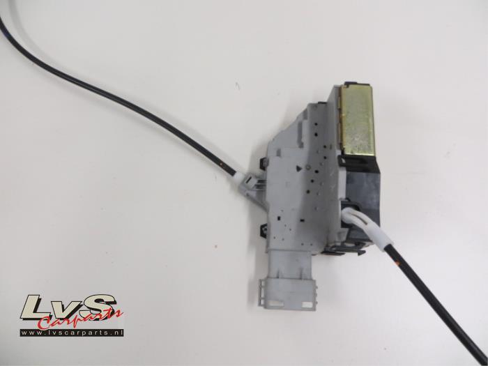 Peugeot 407 Rear door lock mechanism 4-door, left