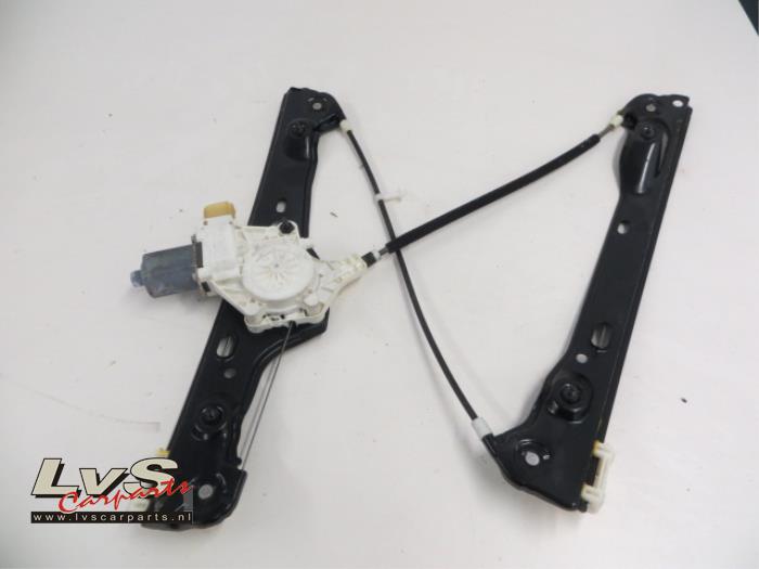 BMW 3-Série Mécanique vitre 4portes avant droite