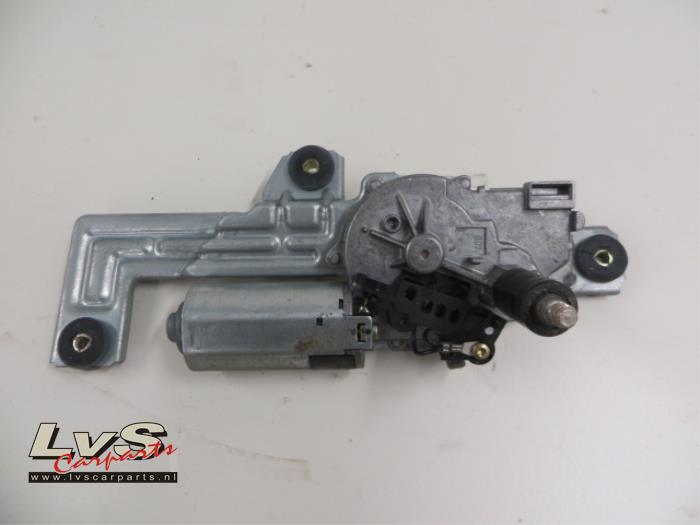 Mitsubishi Pajero Rear wiper motor