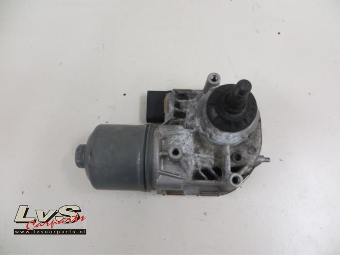 Ford Focus Front wiper motor