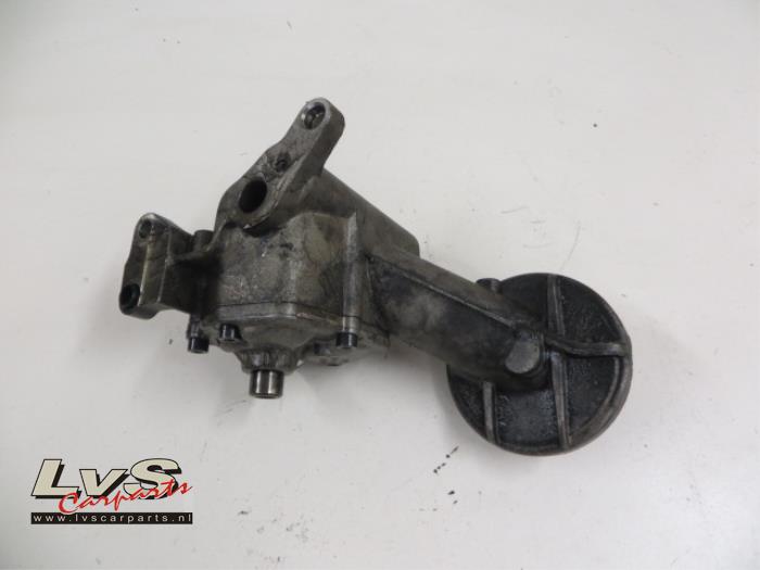 Audi A6 Oil pump