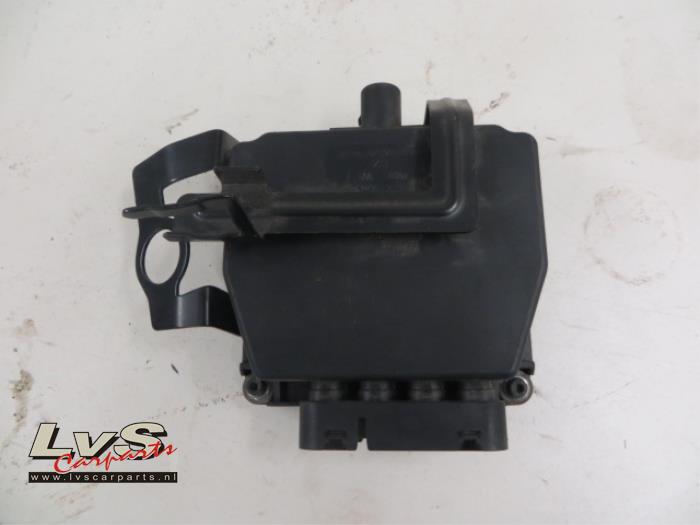 Volkswagen Jetta Vacuum relay