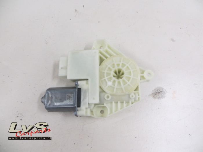 Volkswagen Golf Door window motor