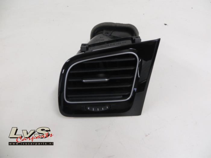 Volkswagen Golf Dashboard vent