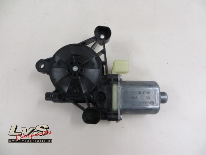 Volkswagen Golf Door window motor