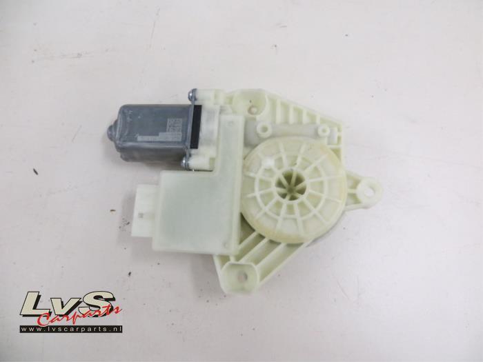 Volkswagen Golf Door window motor