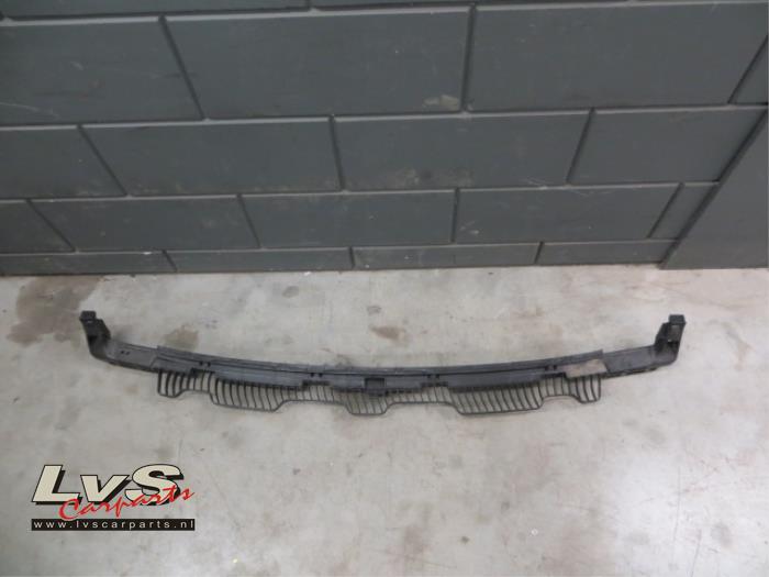 Volkswagen Golf Bumperrubber midden-achter