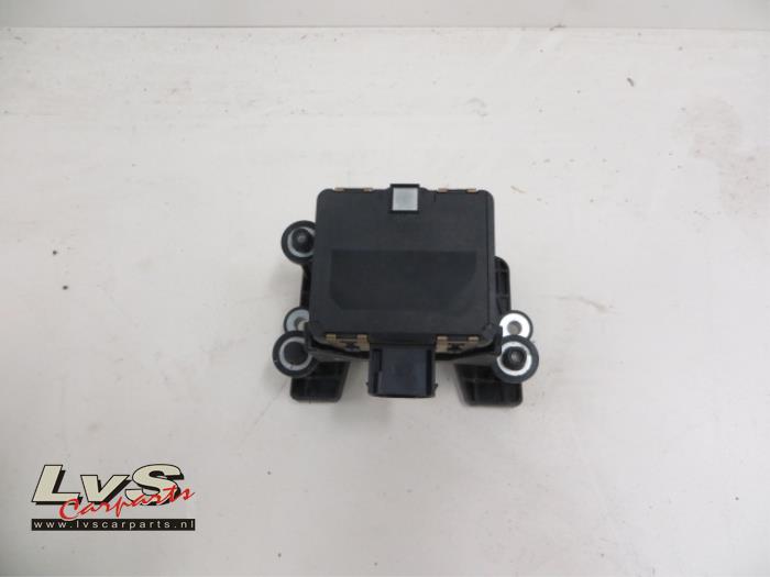 Volkswagen Passat Cruise control sensor