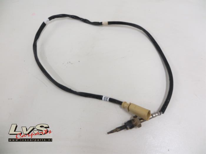 Volkswagen Passat Exhaust heat sensor