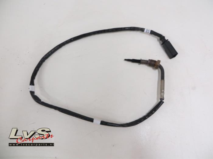 Volkswagen Passat Exhaust heat sensor