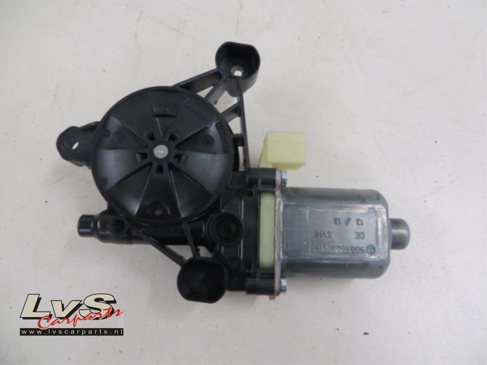 Volkswagen Golf Door window motor