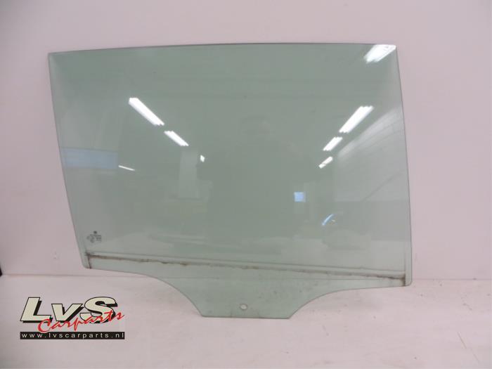 Volkswagen Golf Rear door window 4-door door, rear right