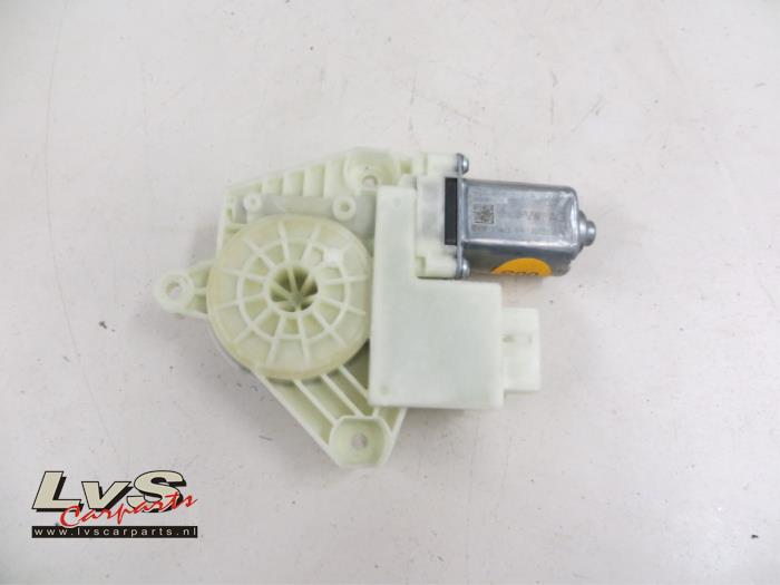 Volkswagen Golf Door window motor