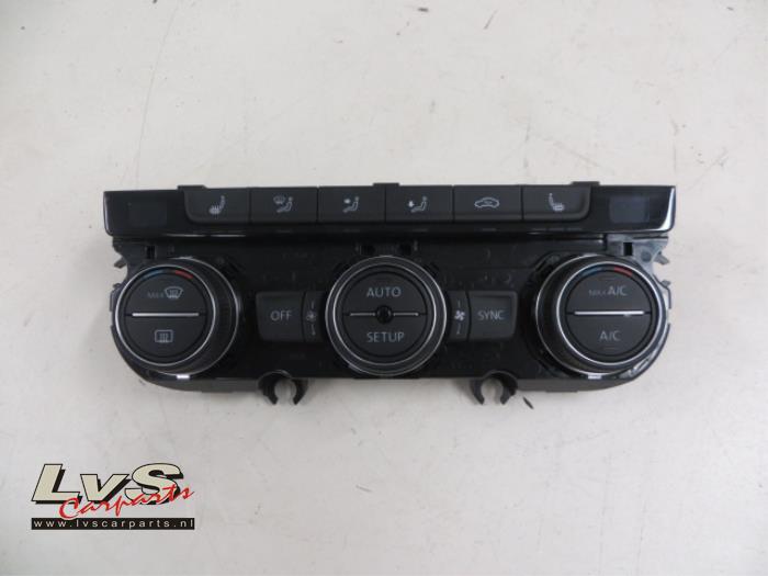 Volkswagen Golf Air conditioning control panel