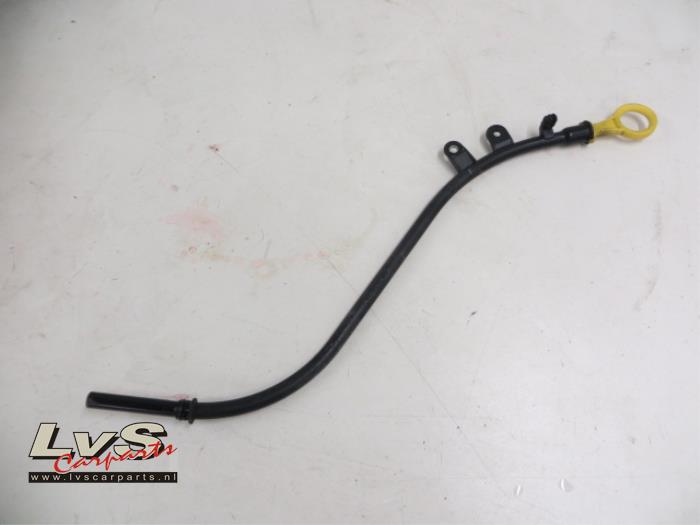 Volkswagen Golf Oil dipstick