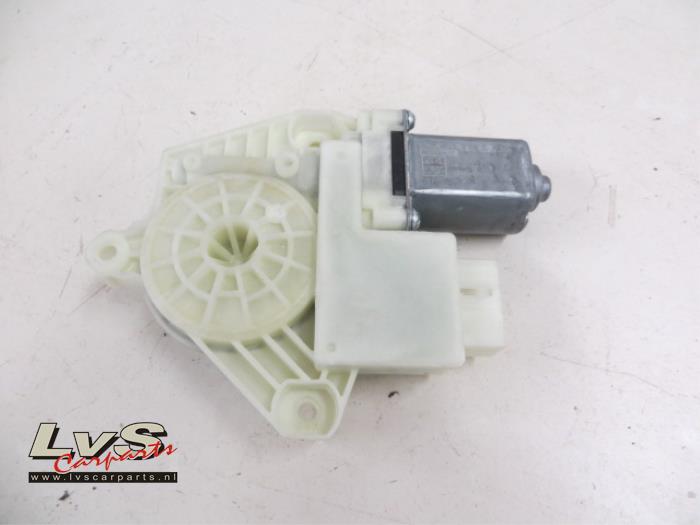Volkswagen Golf Door window motor