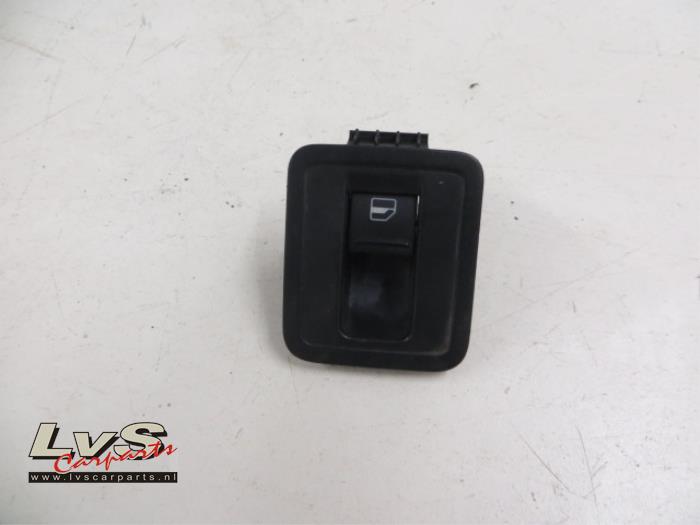 Volkswagen Polo Electric window switch