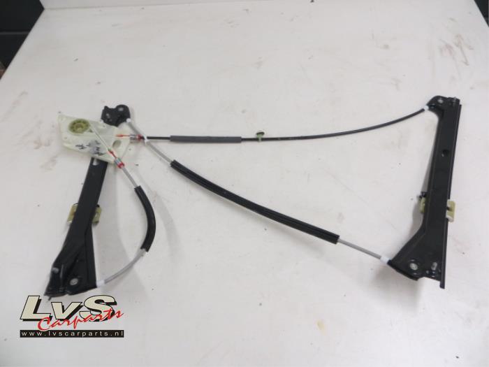 Volkswagen Polo Fenstermechanik 2-türig rechts vorne