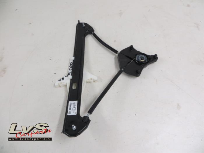 Volkswagen Golf Rear door window mechanism 4-door, right