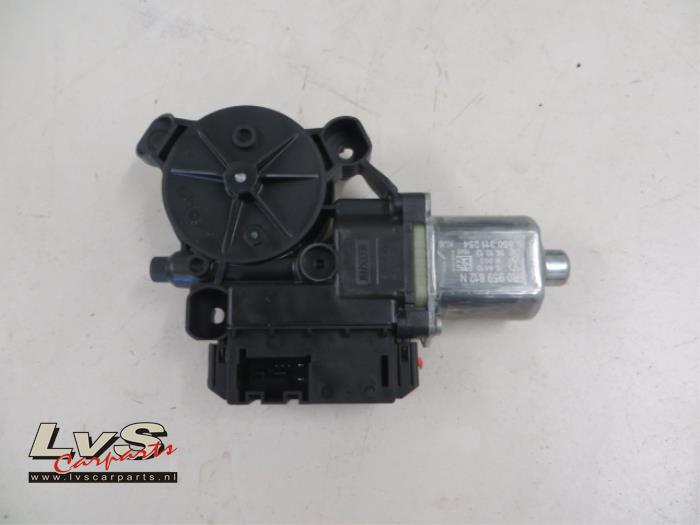 Volkswagen Polo Fenstermotor Tür