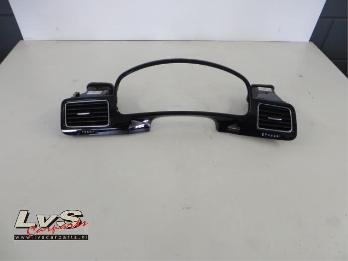 Volkswagen Touareg Dashboard vent
