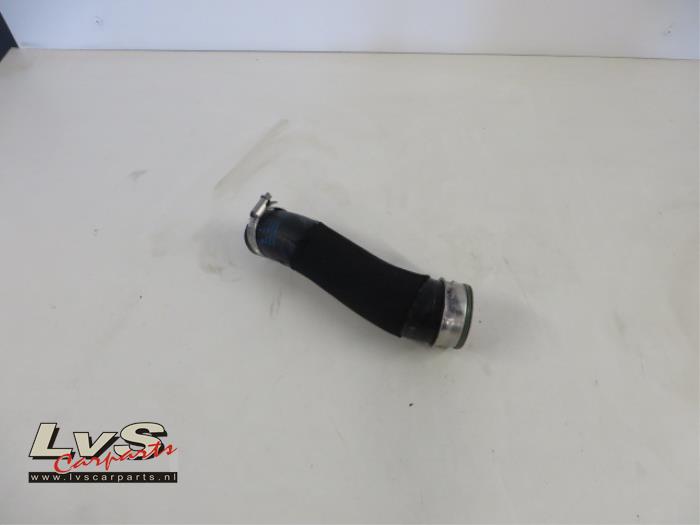 Volkswagen Touareg Intercooler hose