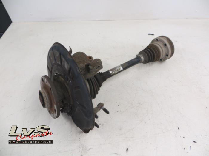 Audi A3 Fusee links-voor