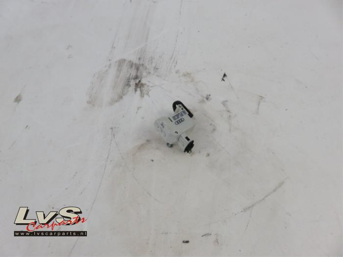 Audi A3 Tankklappe Verriegelungsmotor