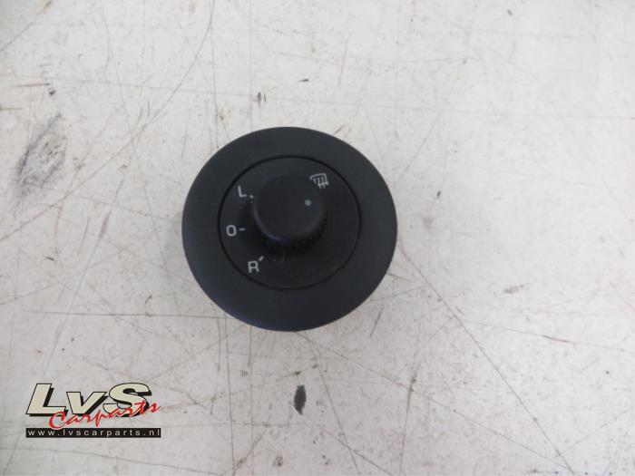 Volkswagen Golf Mirror switch