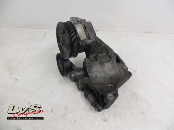 Saab 9-3 Power steering pump