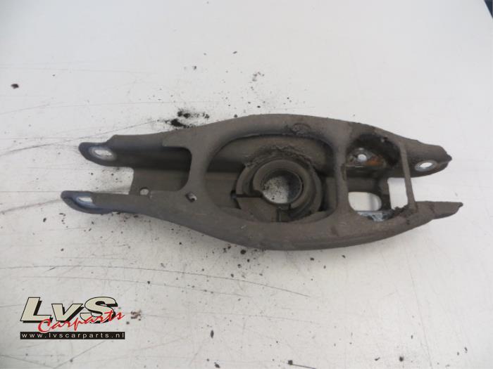 BMW 3-Serie Lower wishbone, rear right