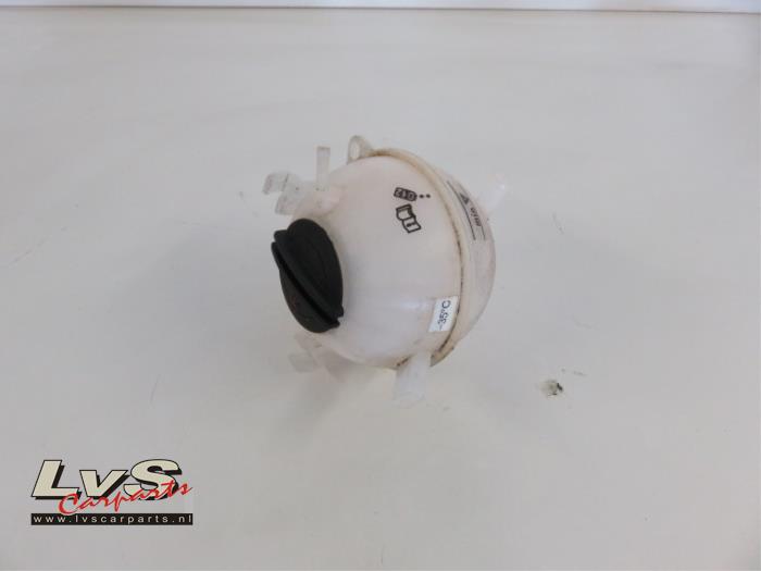 Volkswagen Tiguan Ausgleichsbehälter