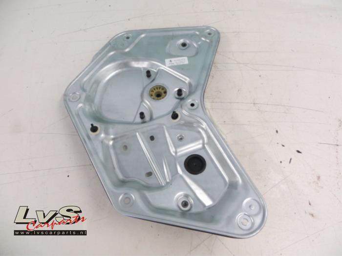 Skoda Yeti Ruitmechaniek 4Deurs links-achter