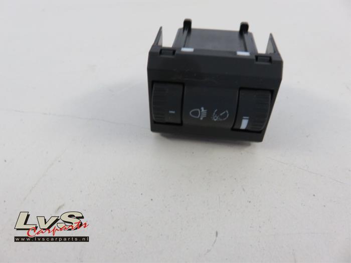 Skoda Yeti AIH headlight switch