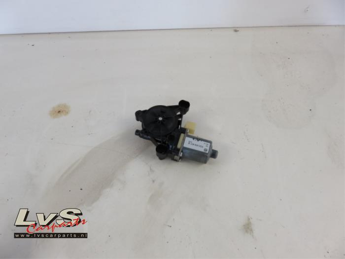 Volkswagen Golf Door window motor