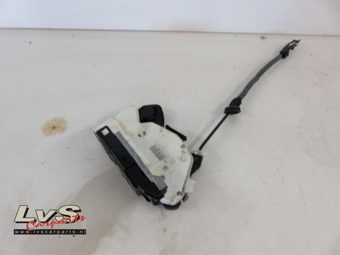 Volkswagen Golf Rear door mechanism 4-door, right