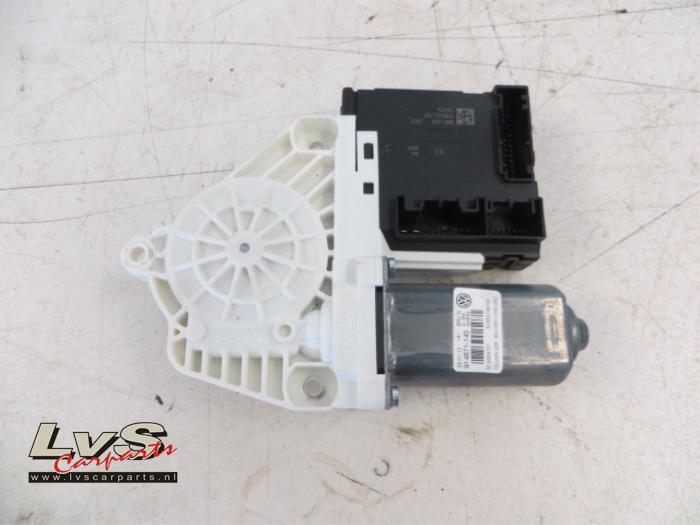Volkswagen CC Door window motor