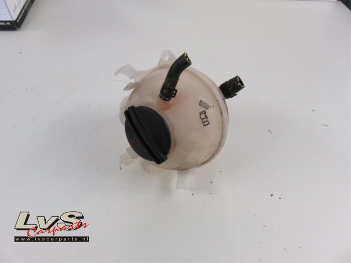 Volkswagen CC Ausgleichsbehälter