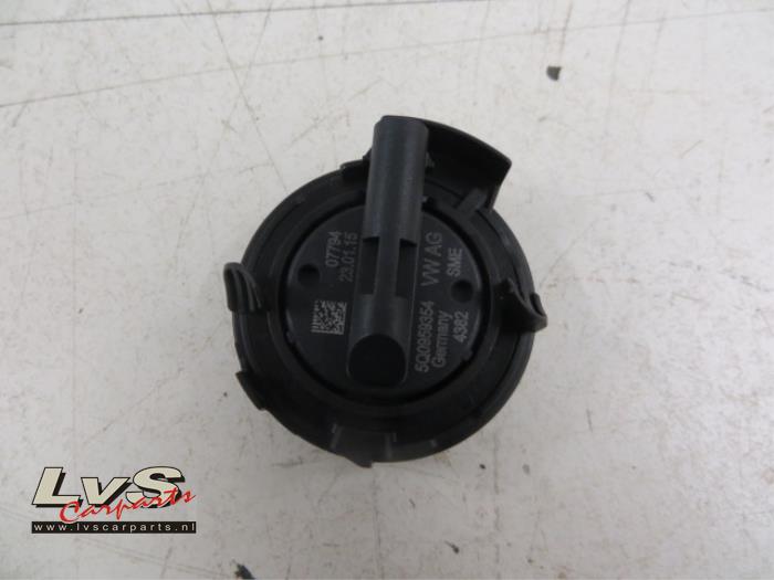 Volkswagen Touran Airbag sensor