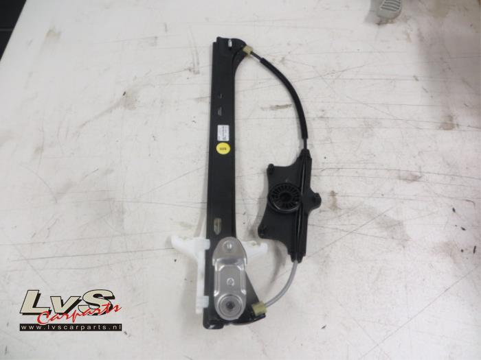 Volkswagen Passat Rear door window mechanism 4-door, right