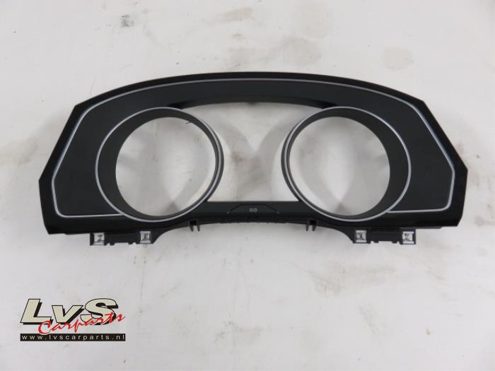 Volkswagen Passat Abdeckplatte sonstige