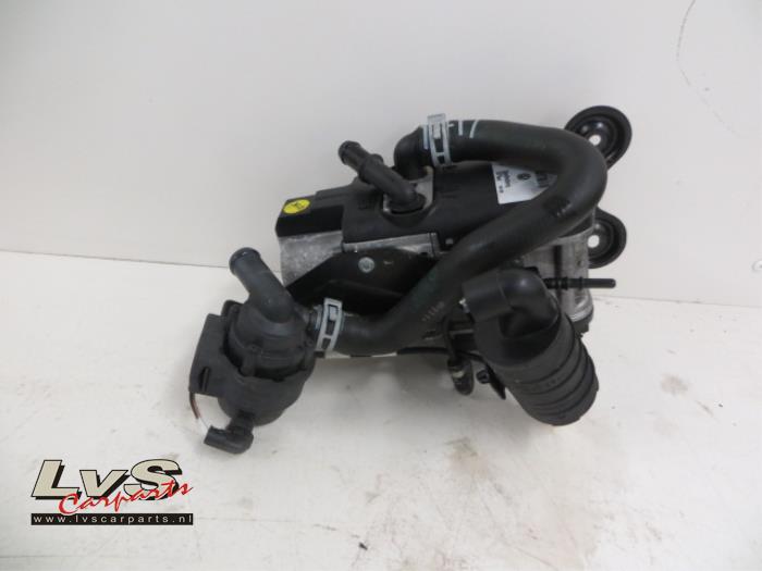 Volkswagen Passat Standkachel