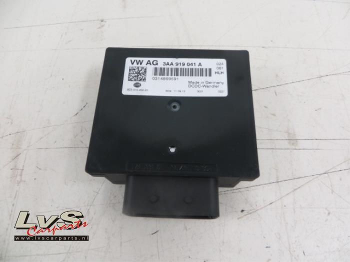 Volkswagen Scirocco Stabilisateur de tension