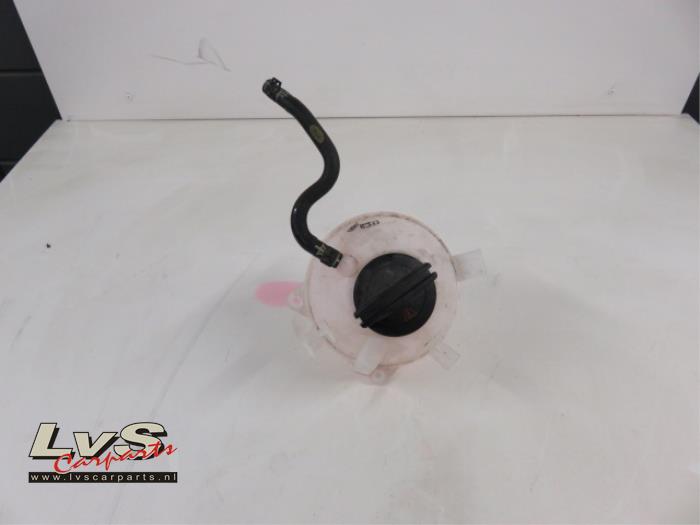 Volkswagen Scirocco Expansion vessel