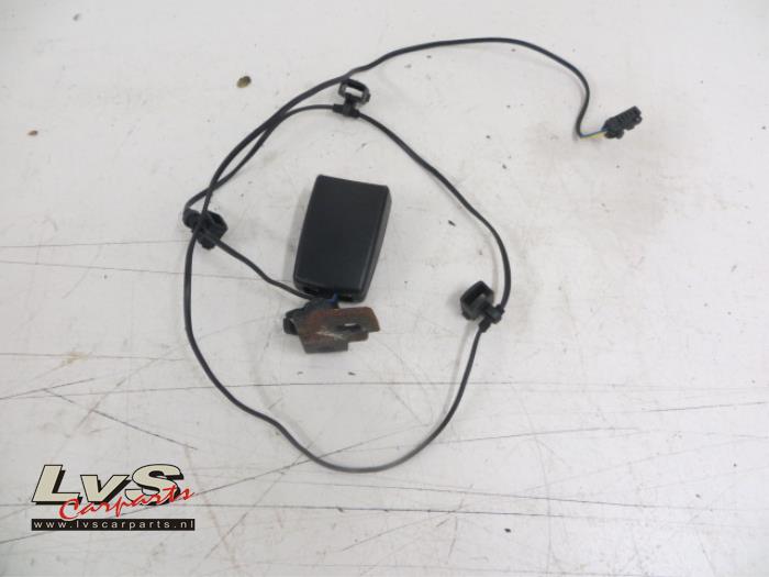 Alfa Romeo Mito Insertion ceinture de sécurité arrière gauche