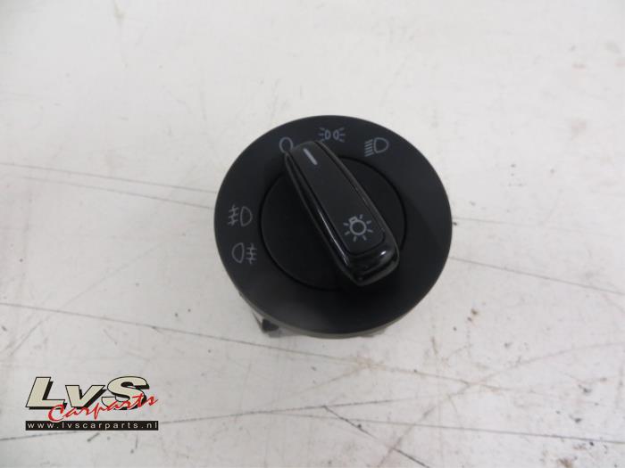 Volkswagen UP Light switch